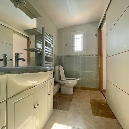 La Paz ※ Climatisee * Lézignan-Corbières