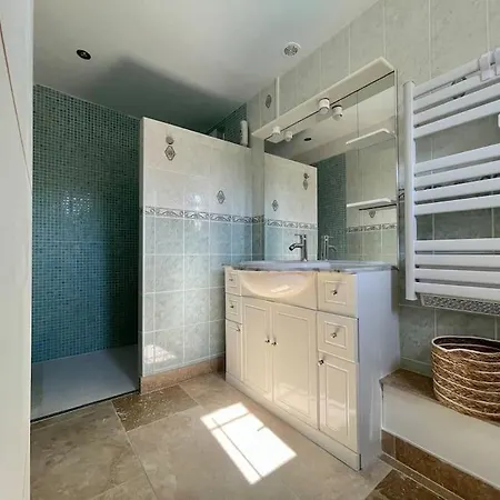 La Paz ※ Climatisee Lézignan-Corbières