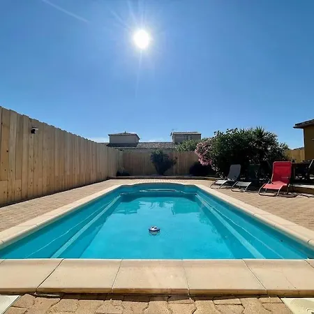 La Paz - Piscine Privee & Clim 别墅 *